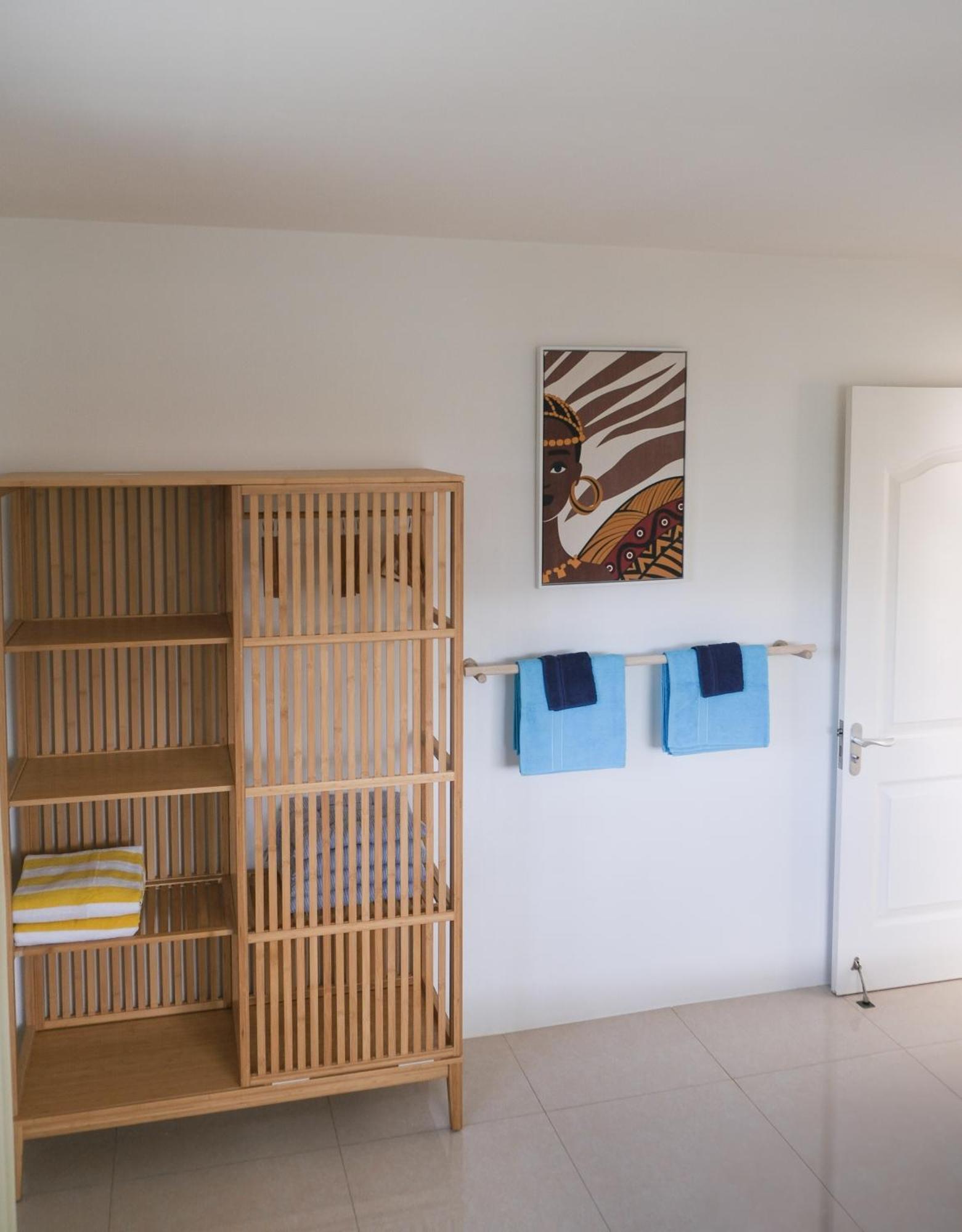 Tiki Blou - Mini Resort Centraal Gelegen Tussen Mambo Beach & Jan Thiel 威廉斯塔德 外观 照片